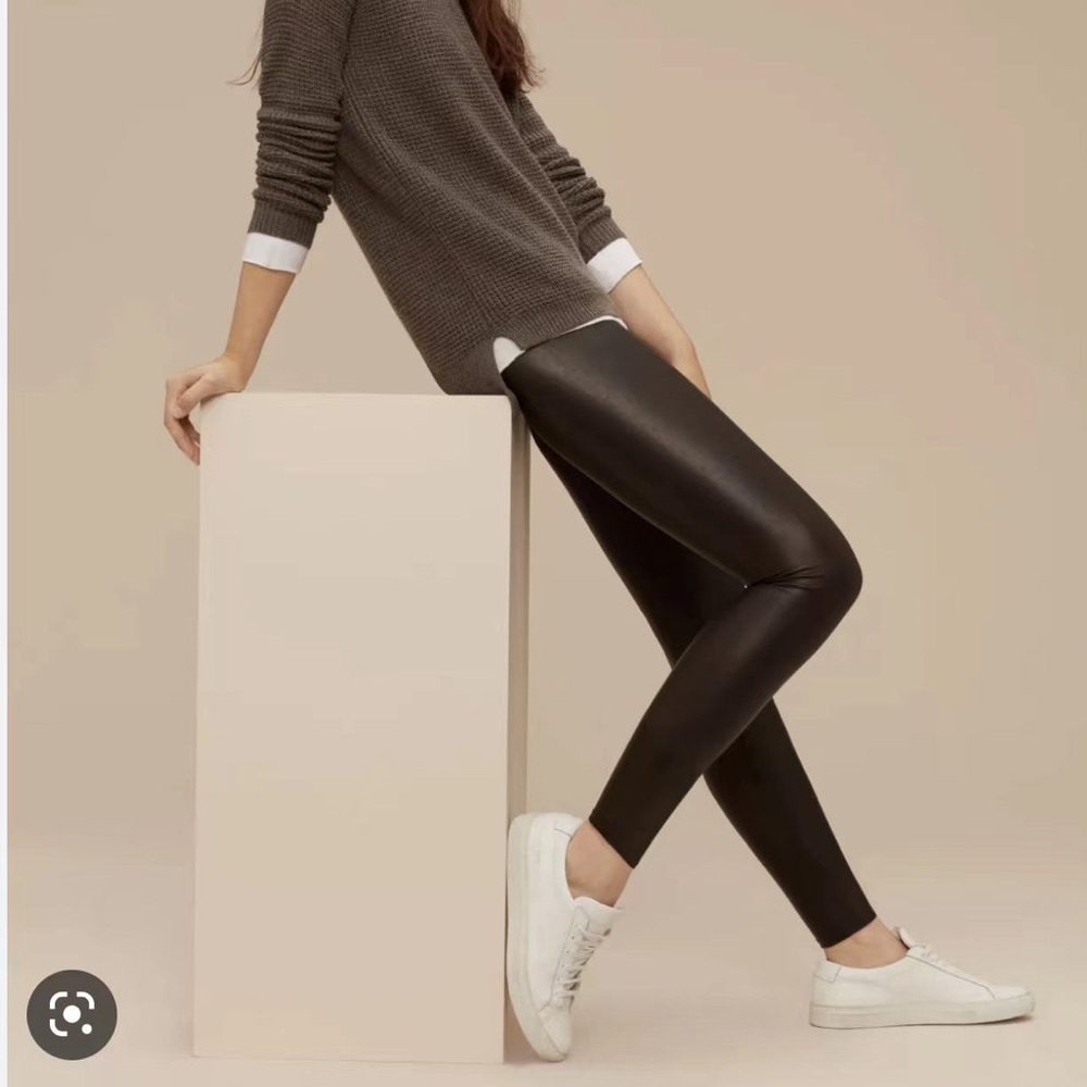 Aritzia Wilfred Daria Pant size M